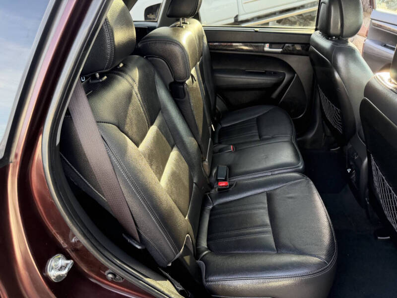 2014 Kia Sorento SX