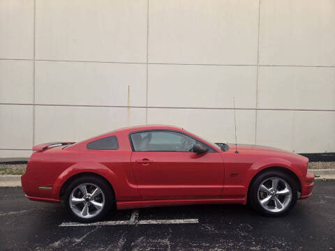 2006 Ford Mustang GT Deluxe