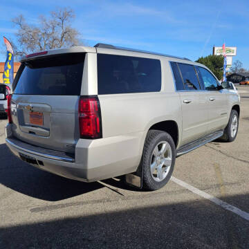 2017 Chevrolet Suburban Premier