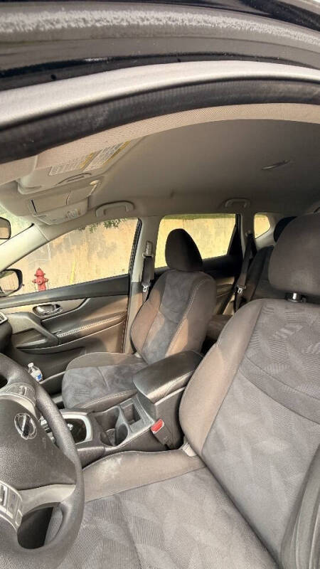 2015 Nissan Rogue SV