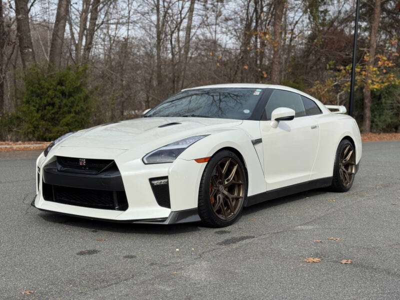 2014 Nissan GT-R Premium