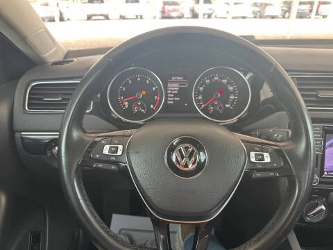2016 Volkswagen Jetta