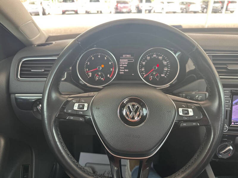 2016 Volkswagen Jetta
