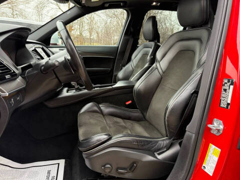 2017 Volvo XC90 T6 R-Design