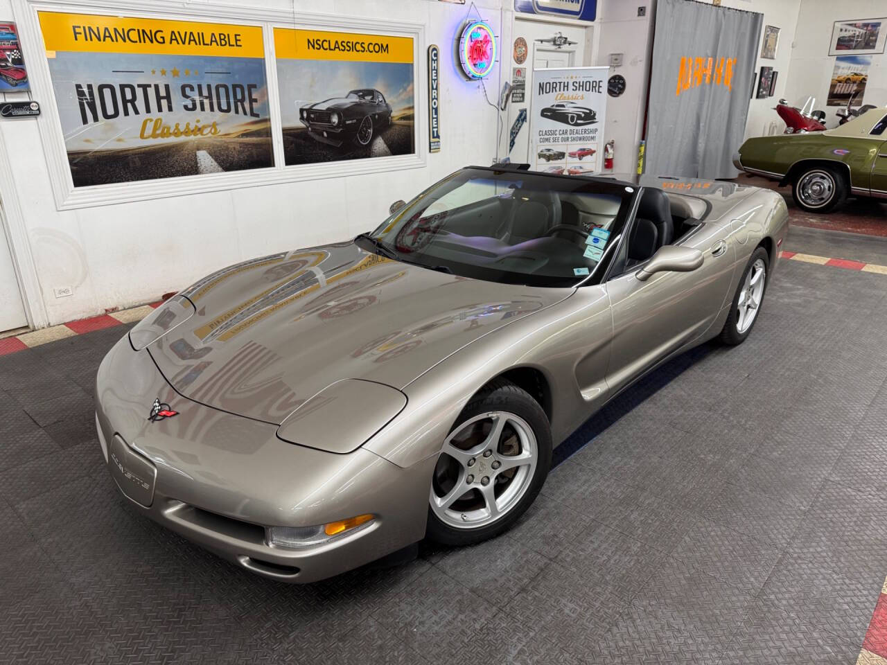 2000 Chevrolet Corvette 2