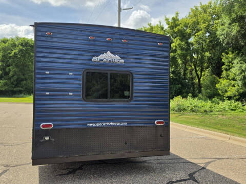 2019 Glacier  A164RD