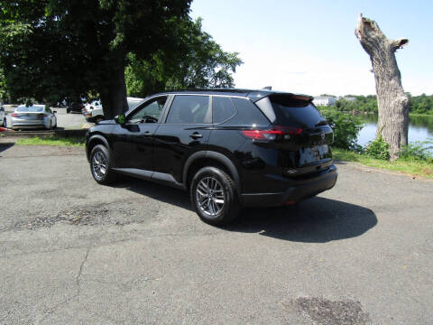 2024 Nissan Rogue S