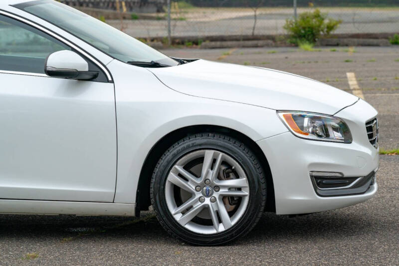 2014 Volvo S60 T5 Premier
