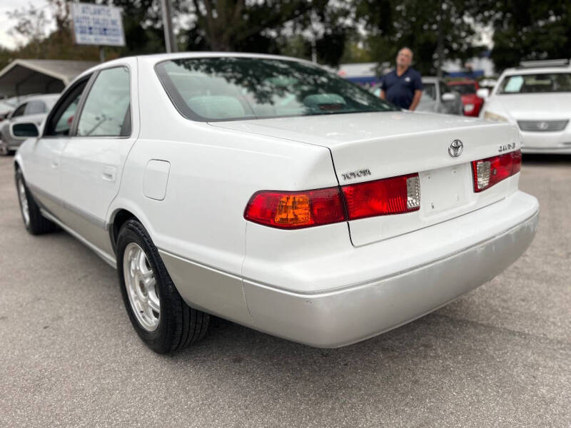 2001 Toyota Camry LE