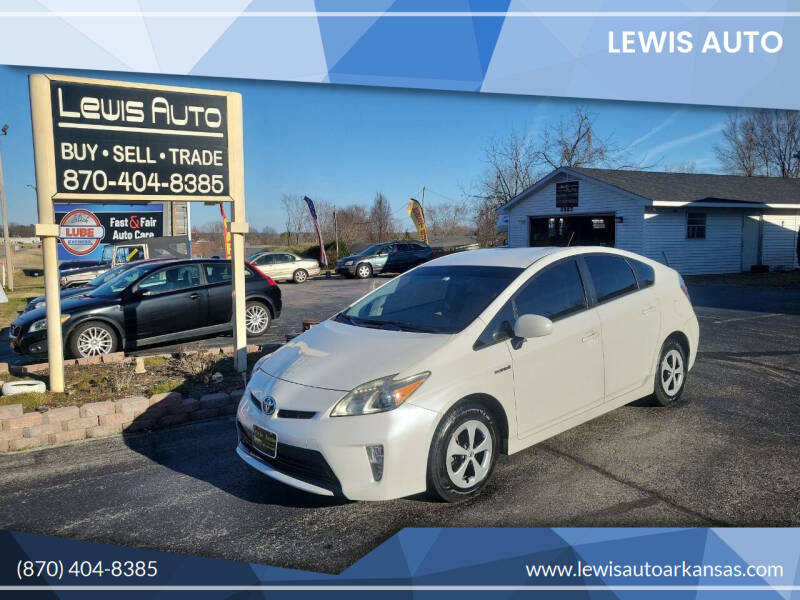 2013 Toyota Prius for sale at Lewis Auto in Mountain Home AR
