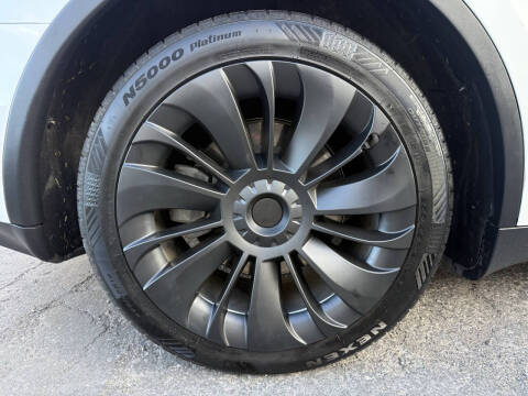 2020 Tesla Model Y Long Range