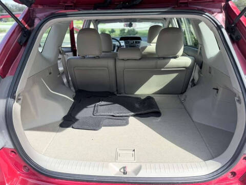 2014 Toyota Prius v Three