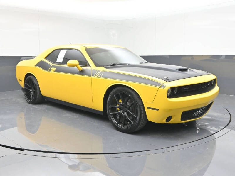 2017 Dodge Challenger R/T Plus