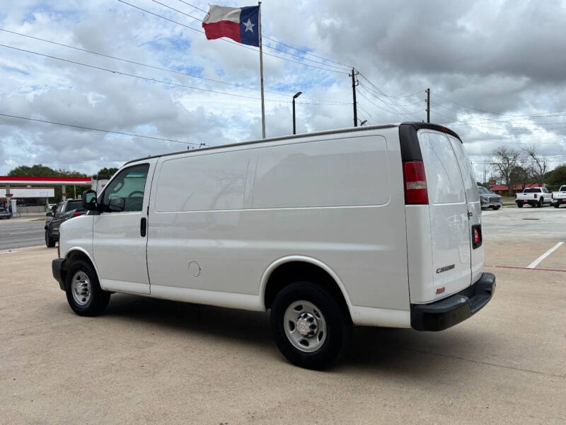 2017 Chevrolet Express 2500