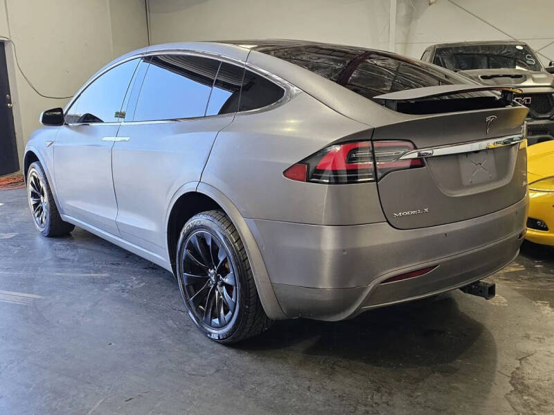 2016 Tesla Model X 90D