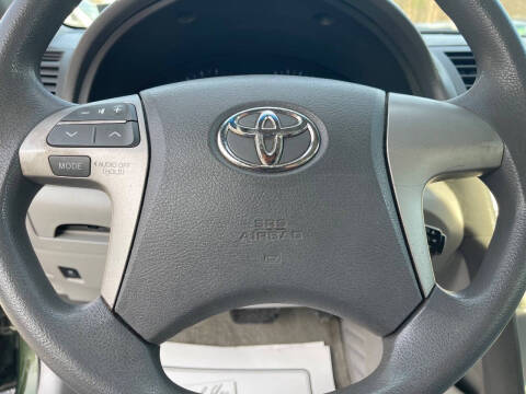2010 Toyota Camry LE