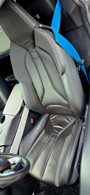 2019 BMW i8