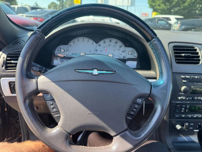 2002 Ford Thunderbird Deluxe