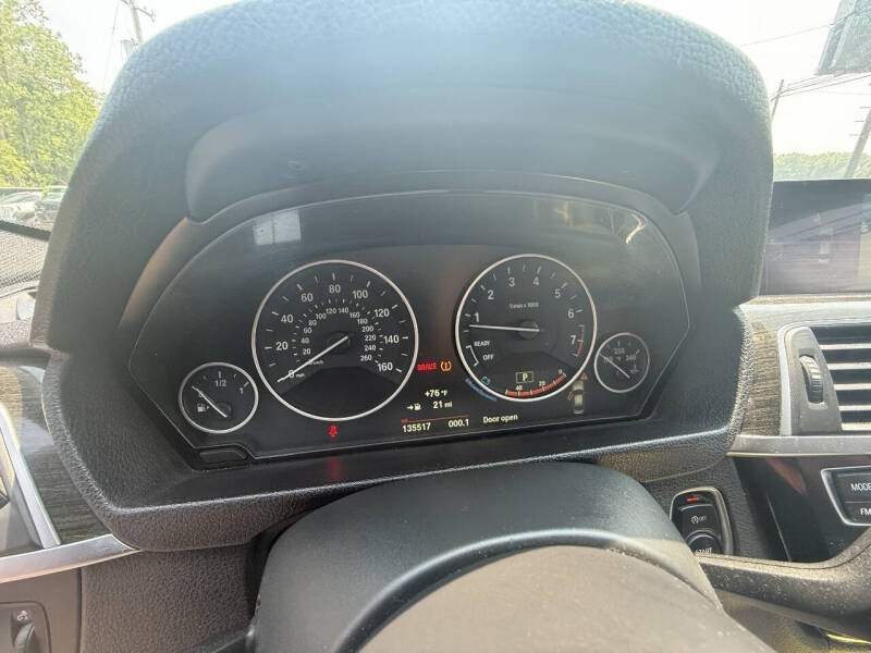 2017 BMW 3 Series 320i