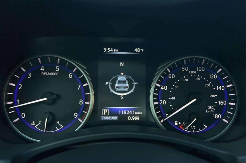 2014 Infiniti Q50 Premium