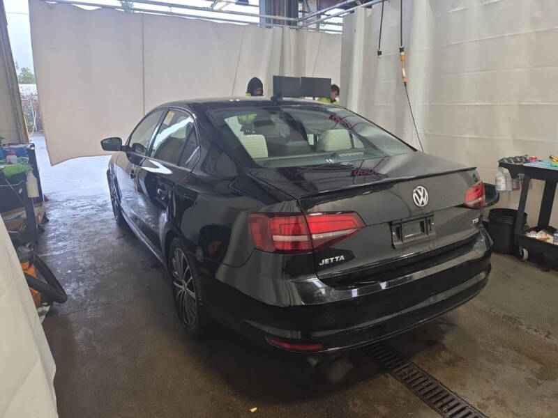 2016 Volkswagen Jetta 1.8T Sport