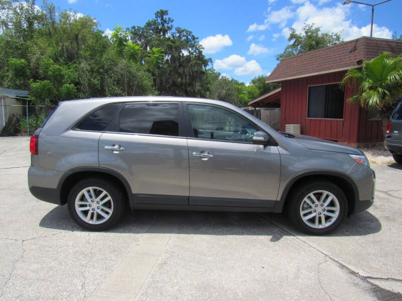 2014 Kia Sorento for sale at Checkered Flag Auto Sales in Lakeland FL
