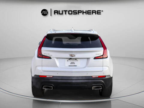 2022 Cadillac XT4 Luxury