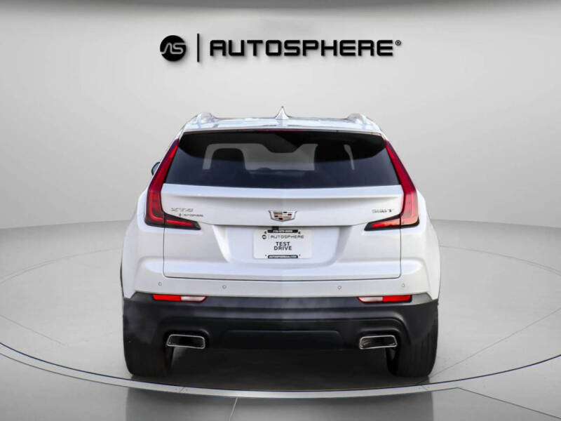 2022 Cadillac XT4 Luxury