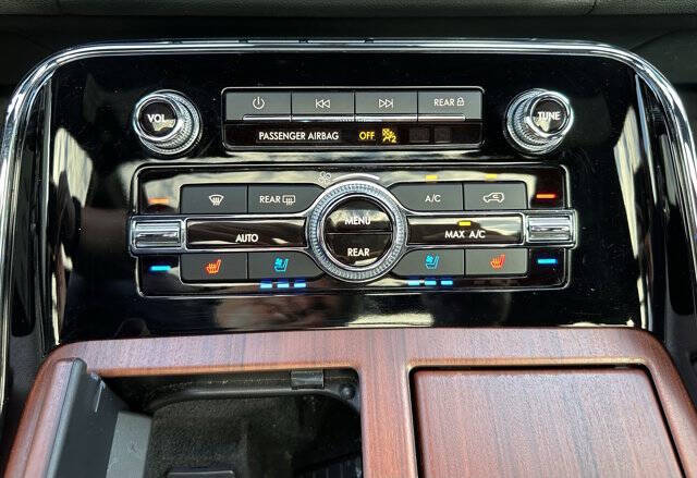 2023 Lincoln Navigator L Reserve