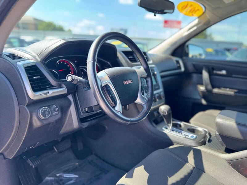 2016 GMC Acadia SLE-1