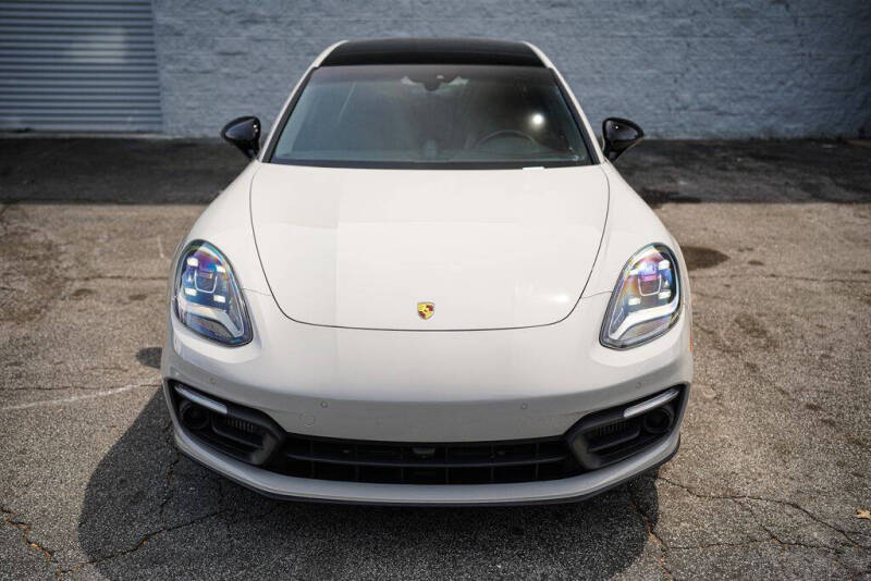 2023 Porsche Panamera