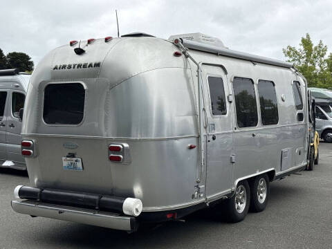 2017 Airstream Flying Cloud