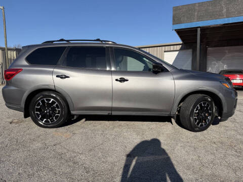 2019 Nissan Pathfinder SL