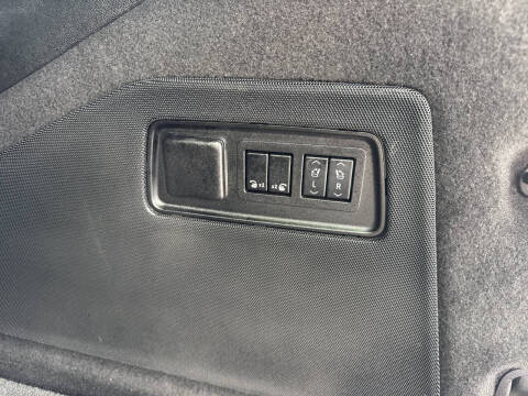 2022 Cadillac Escalade ESV Premium Luxury