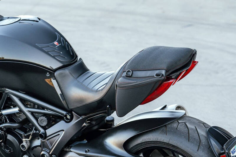 2011 Ducati Diavel