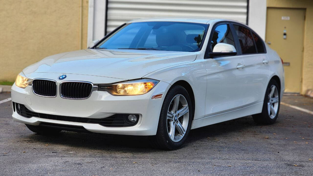 2014 BMW 3 Series  - $10,900