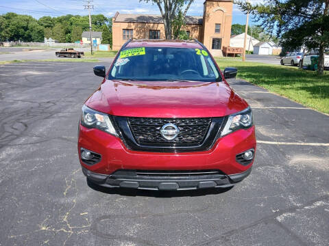 2020 Nissan Pathfinder SV