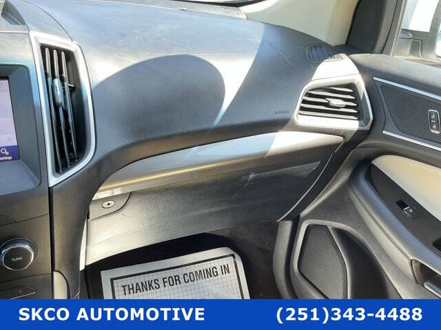 2020 Ford Edge SEL