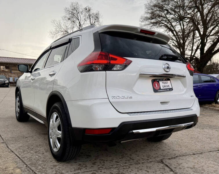 2017 Nissan Rogue S