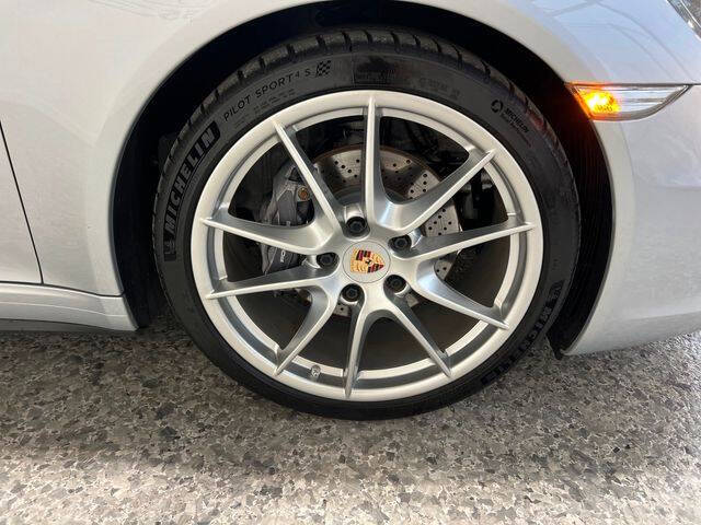 2014 Porsche 911 Carrera 4