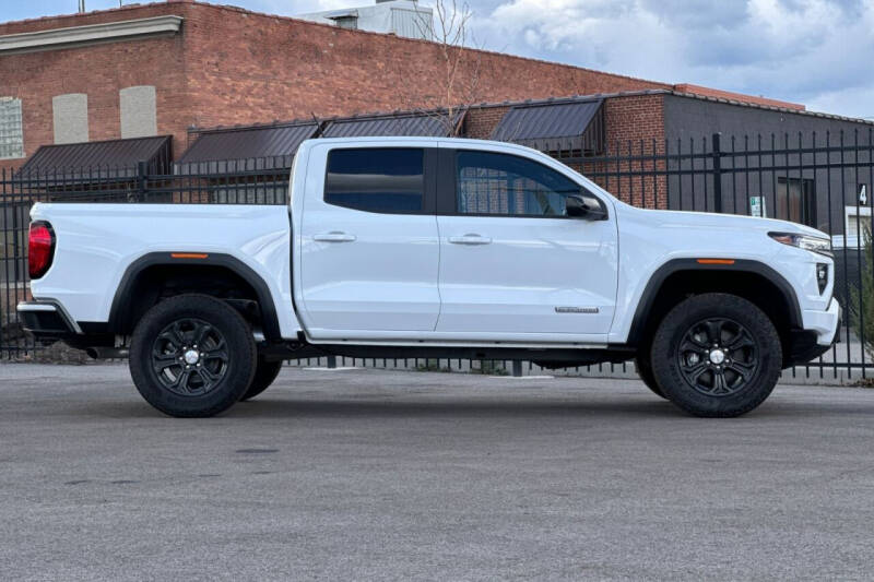 2024 GMC Canyon Elevation