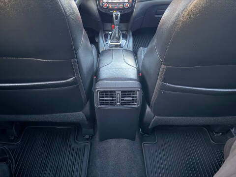 2017 Nissan Rogue Hybrid