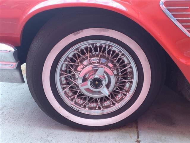 1965 Ford Thunderbird