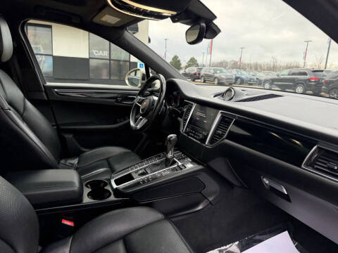 2018 Porsche Macan S