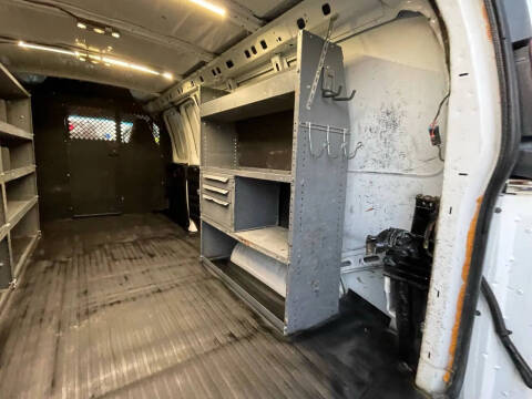 2016 Chevrolet Express 2500