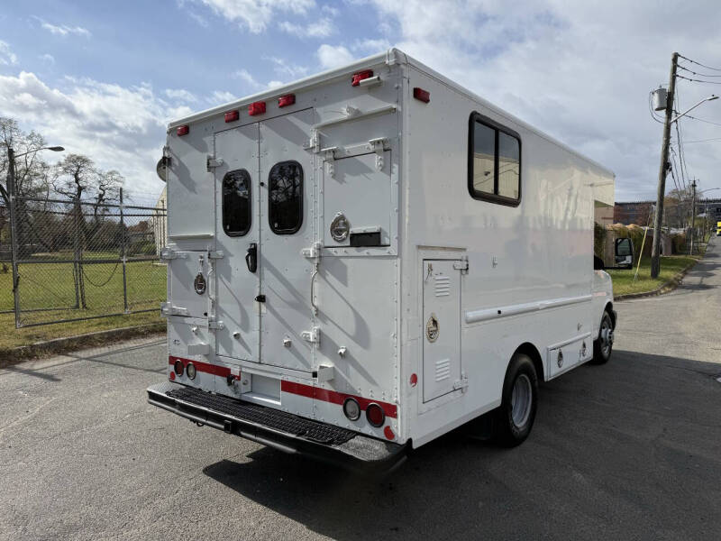 2009 GMC Savana 3500