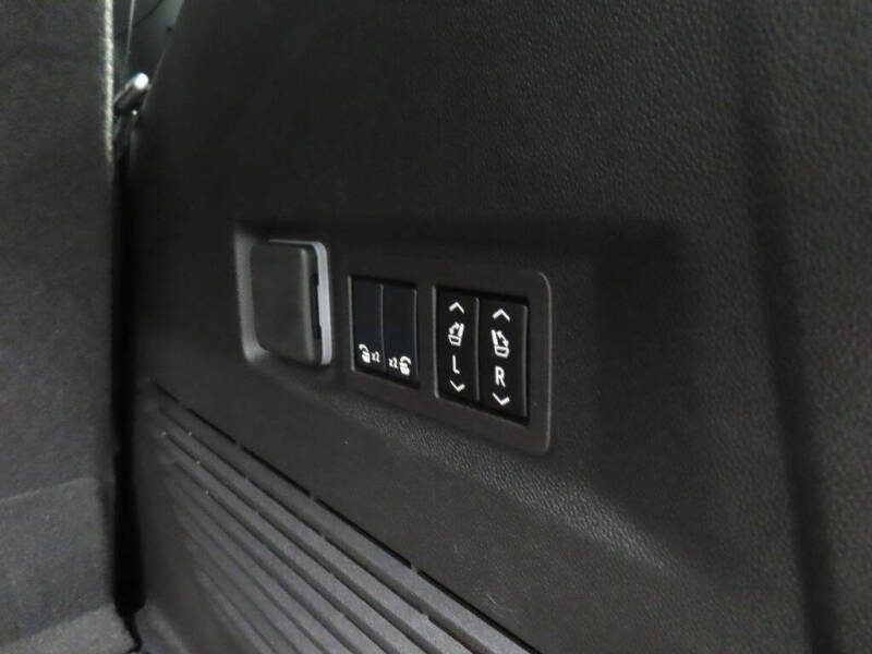 2025 GMC Yukon Denali Ultimate