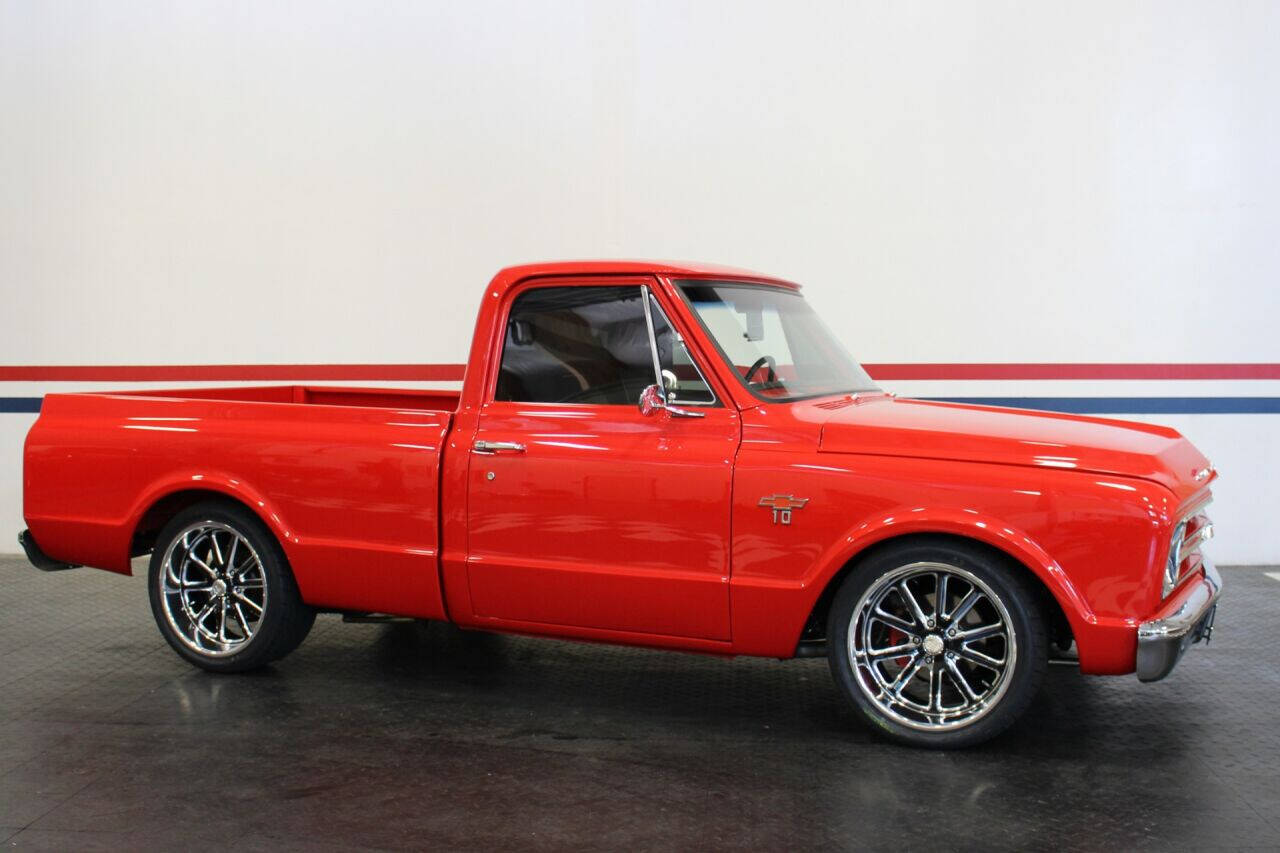 1967 Chevrolet C/K 10 Series 7
