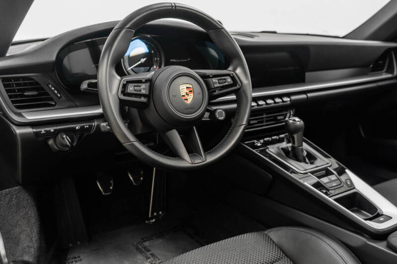 2023 Porsche 911 Carrera T