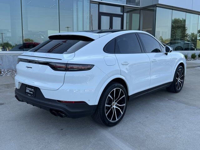 2022 Porsche Cayenne Coupe Platinum Edition
